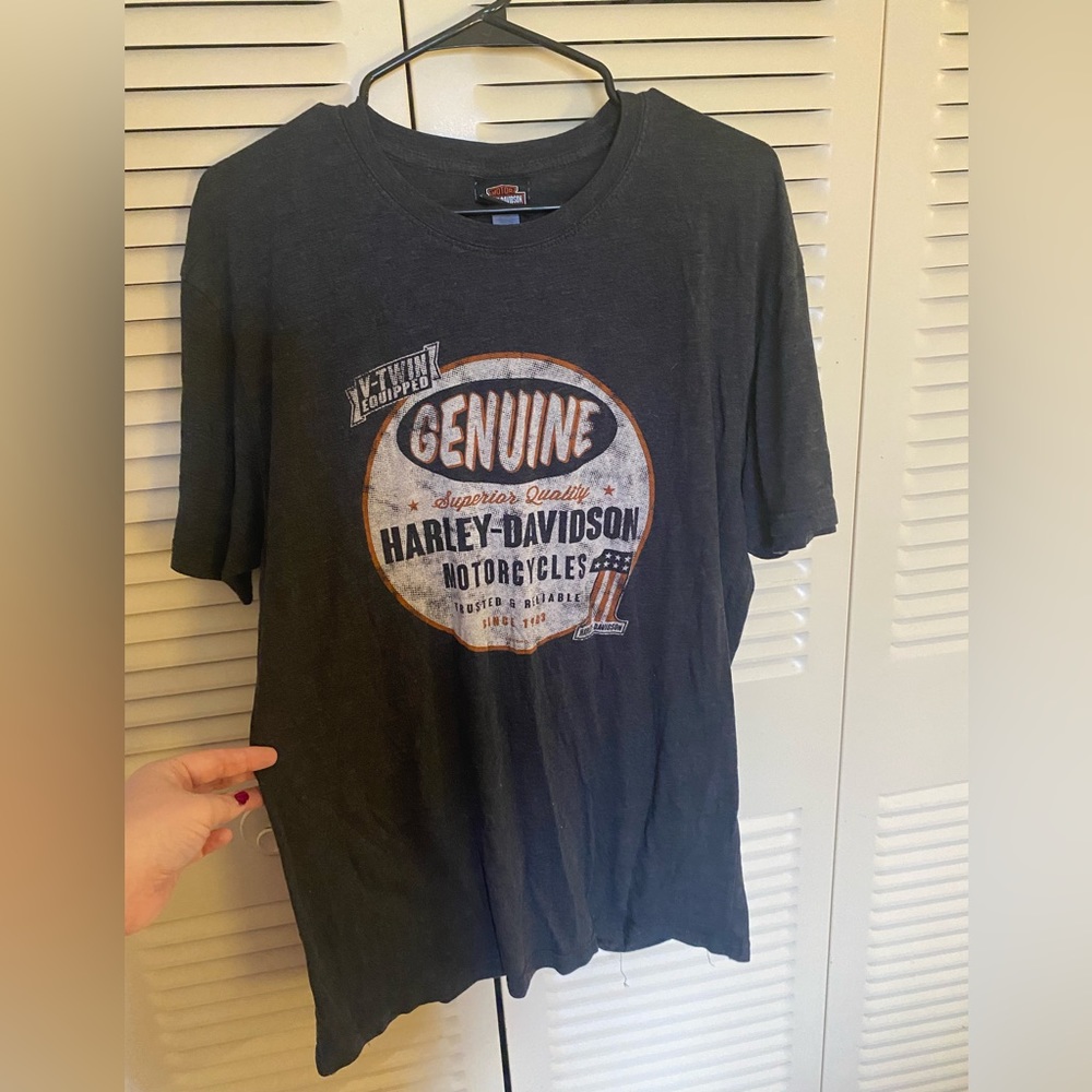 L Harley Davidson Tshirt - Huntington Beach CA